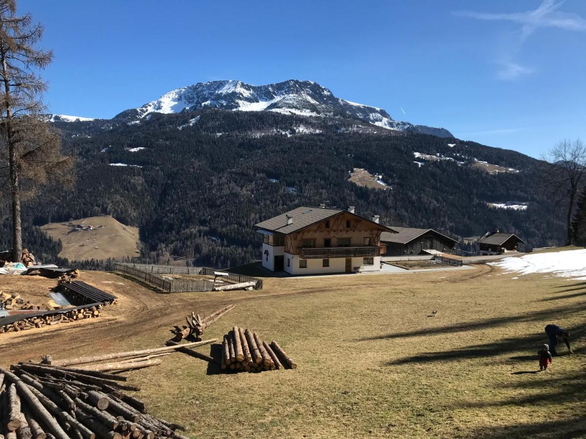 Апартаменты Oeberst-Hof Sarentino Экстерьер фото